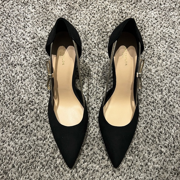 Size 10 Ann Taylor Factory Black High Heels - Picture 2 of 3